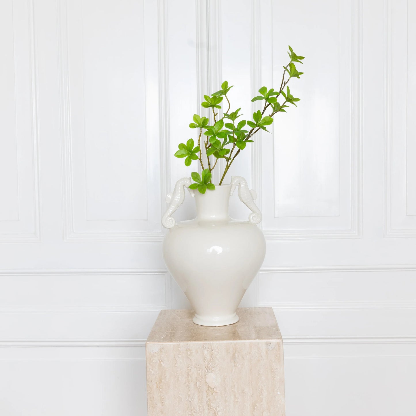 Enkianthus Perulatus Leaves Green