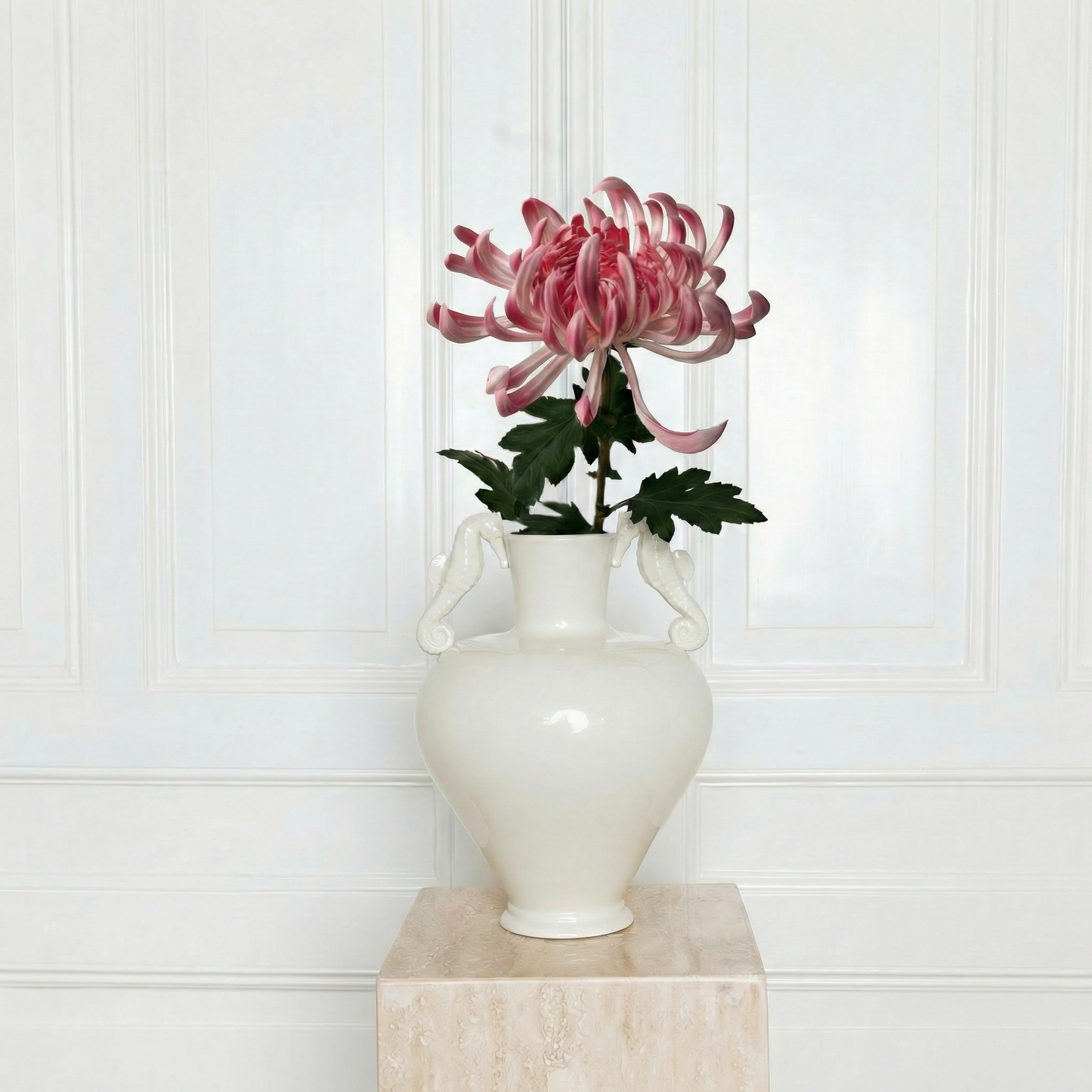 Delicate pink Chrysanthemum flower - Lifelike silk floral stem - Atelier Verden