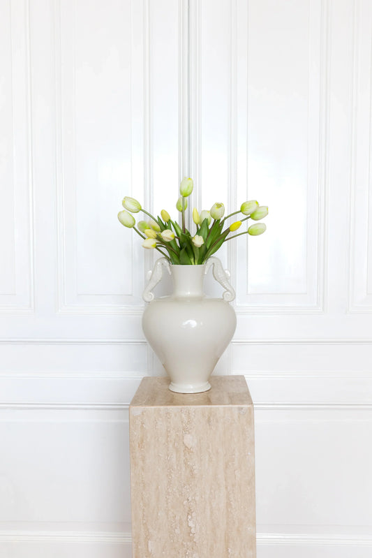 Tulip Bouquet White