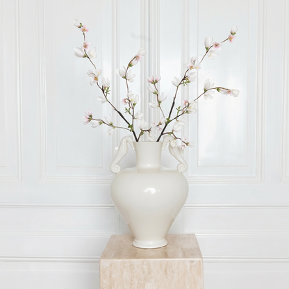 Luxury purple Magnolia branch - Life-like silk blossom stem - Atelier Verden